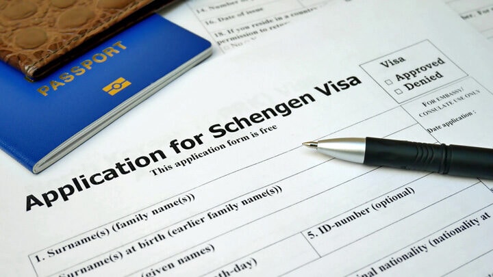 Hồ sơ xin Visa Schengen. Nguồn: schengenvisas.net